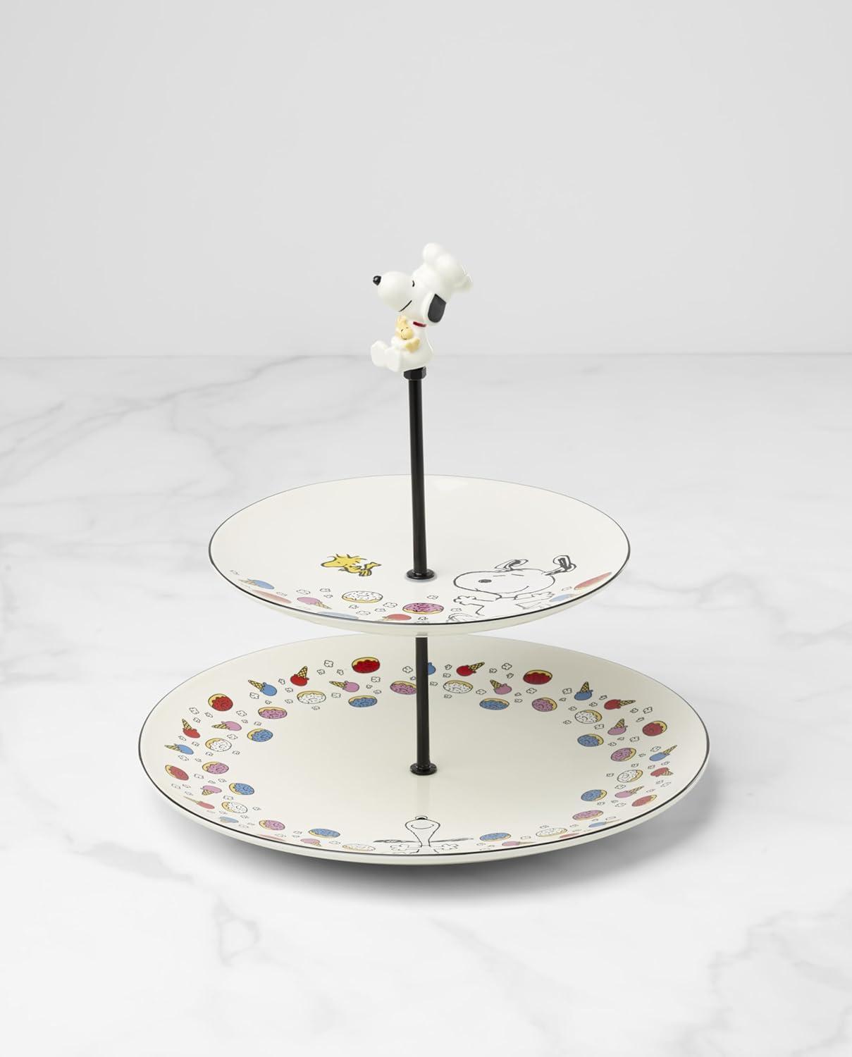 imageLenox 898926 Chef Snoopy Tiered Server