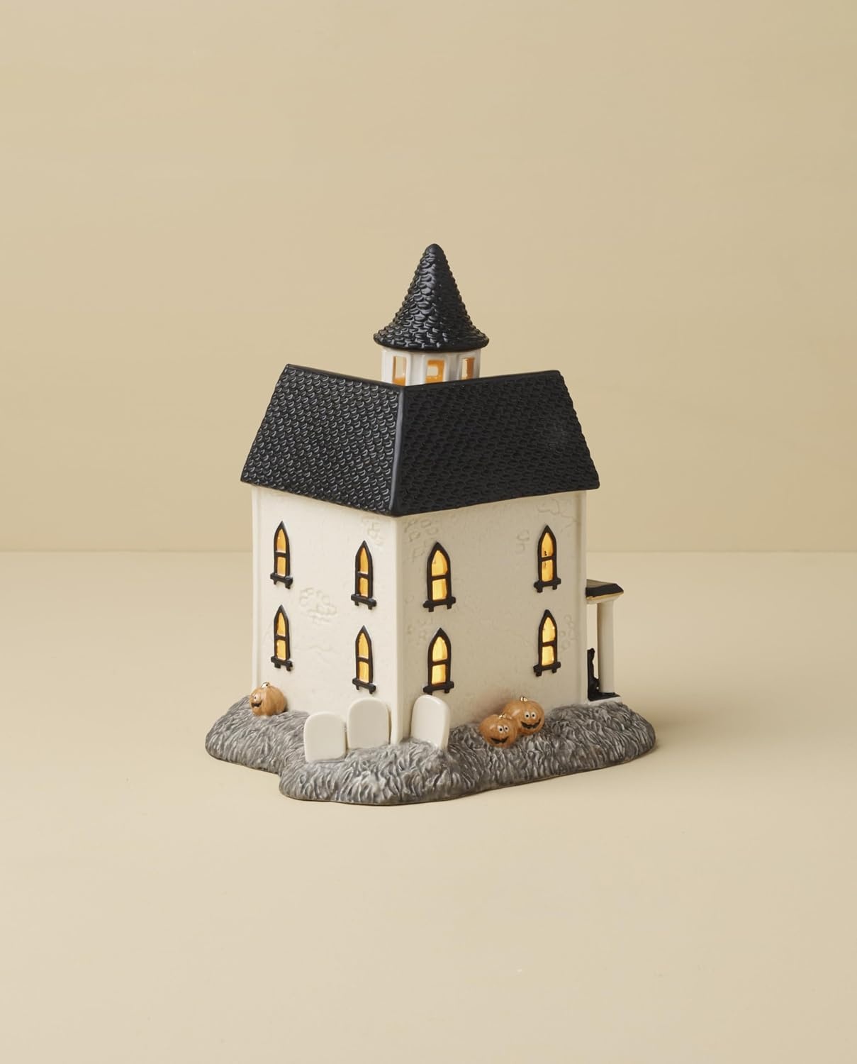 image:imageLenox Vintage Halloween Collection Haunted Manor Dinner Plate Set 4PieceFigurine Manon